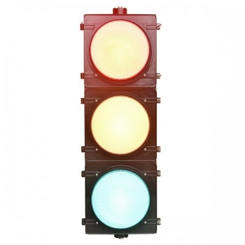 300三聯(lián)塑殼機(jī)動車燈